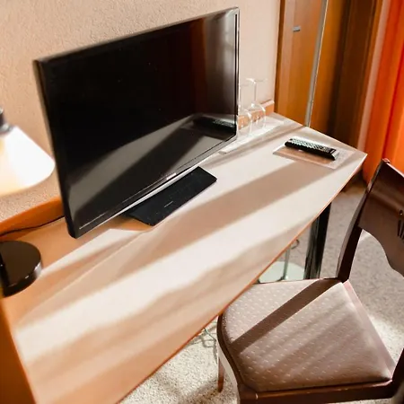 Szálloda Restaurant Bad Gutenburg 2*